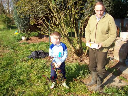 D'abord avec l'aide de Palou