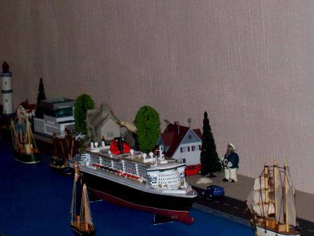 Un train non, un port oui